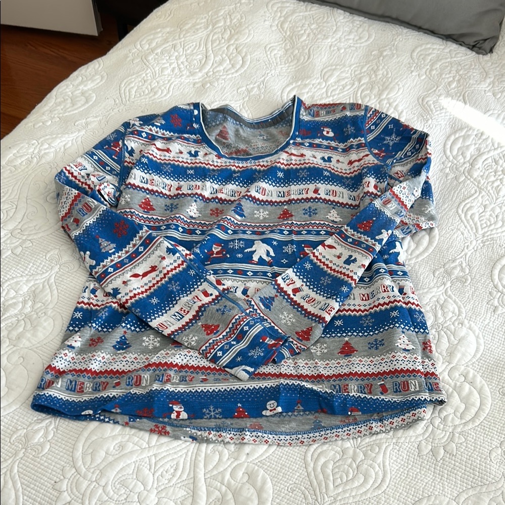 Brooks holiday Rounded Neck Long Sleeve shirt